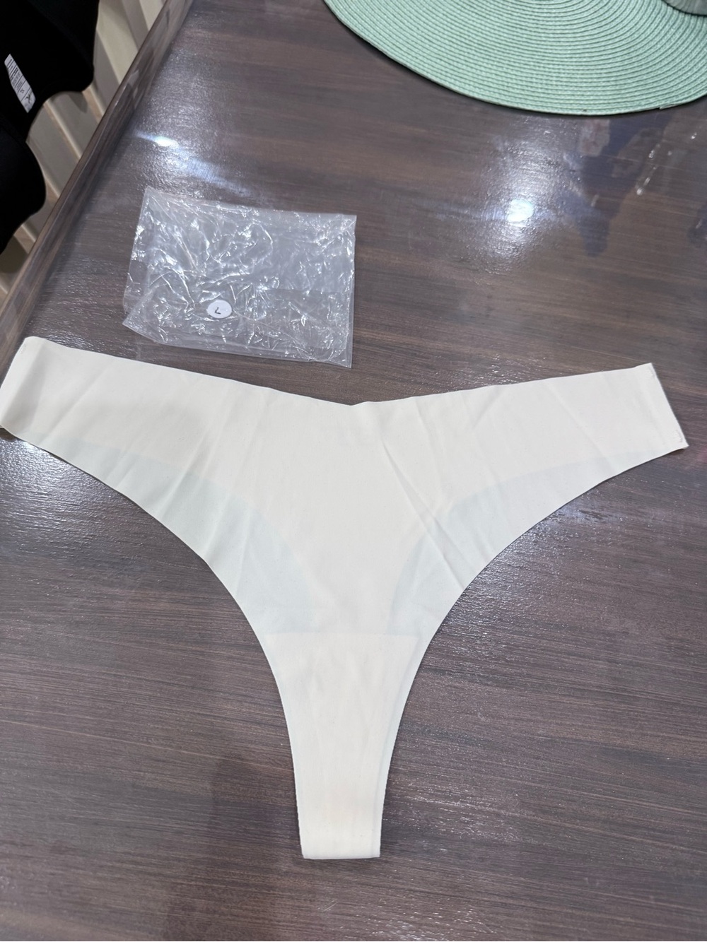 Cream Seamless Thong Bottoms